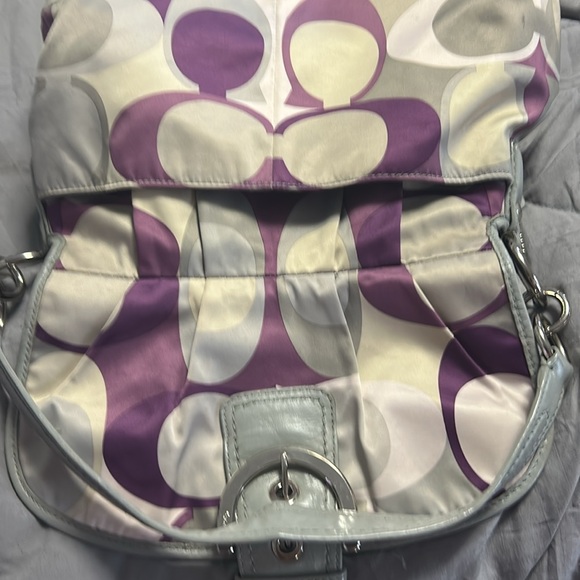 Coach Soho Scarf Print Hobo Silver/Purple Multi - Picture 4 of 7